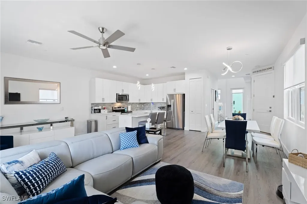 5851 Shell Cove Drive Cape Coral FL 33914