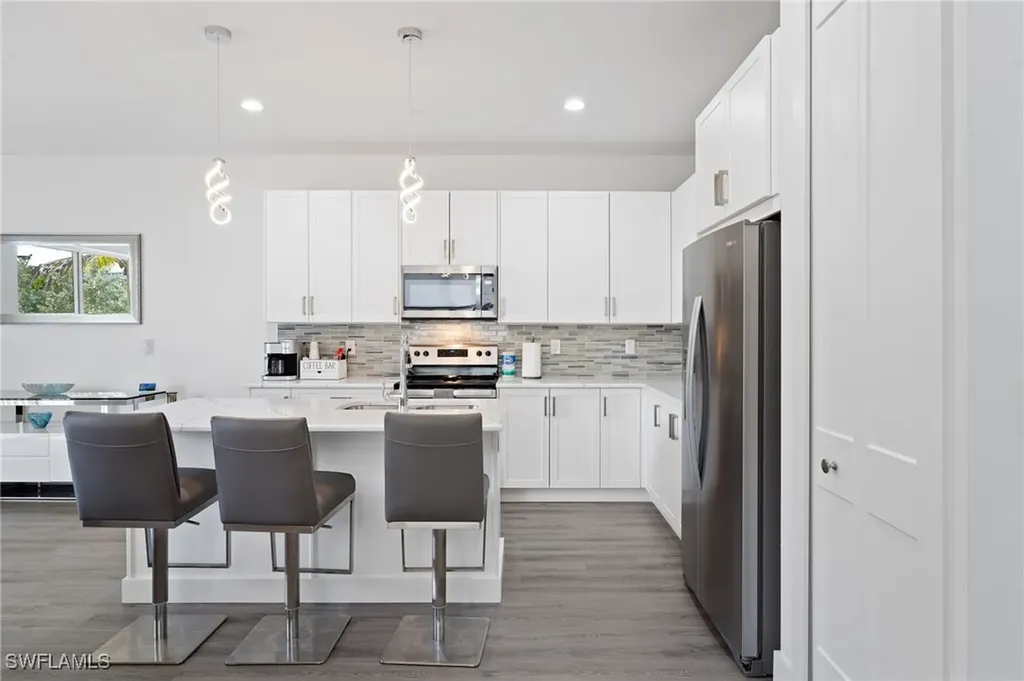 5851 Shell Cove Drive Cape Coral FL 33914