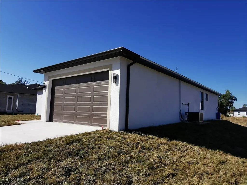 326 Nathan Avenue Lehigh Acres FL 33974