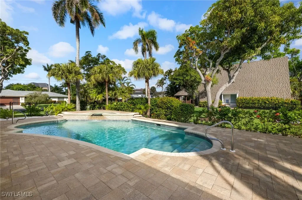 5610 Sundown Harbor Court Fort Myers FL 33919