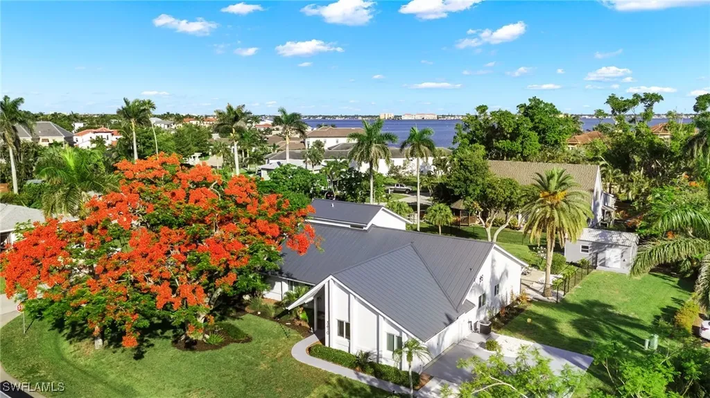 5610 Sundown Harbor Court Fort Myers FL 33919