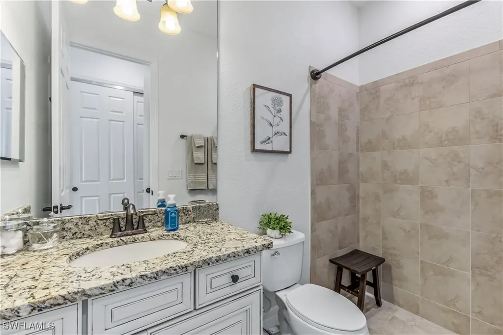28111 Wicklow Court Bonita Springs FL 34135