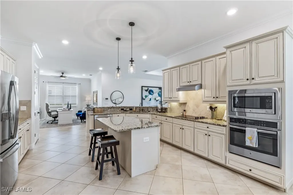28111 Wicklow Court Bonita Springs FL 34135