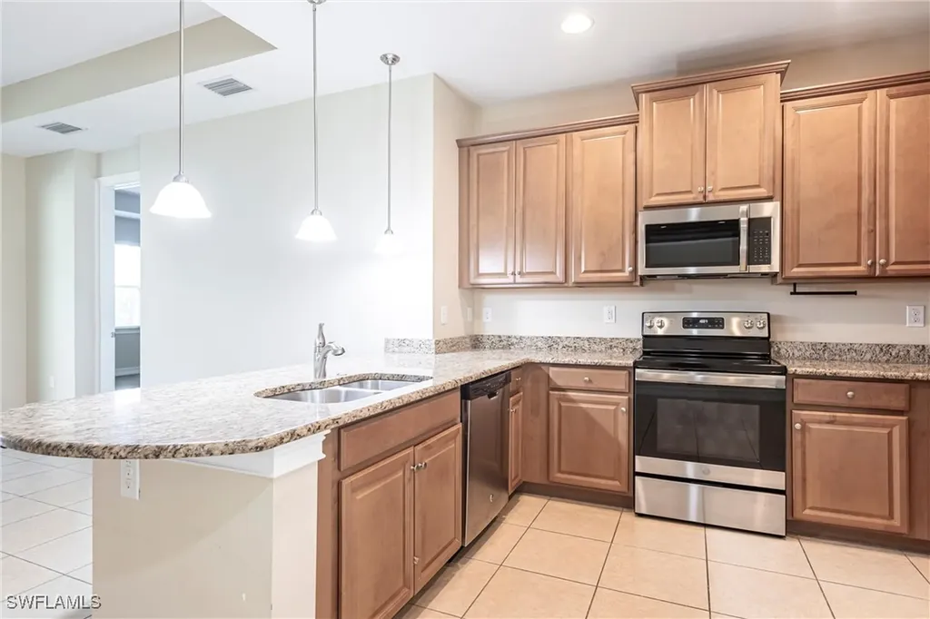 3905 Dunnster Court Fort Myers FL 33916