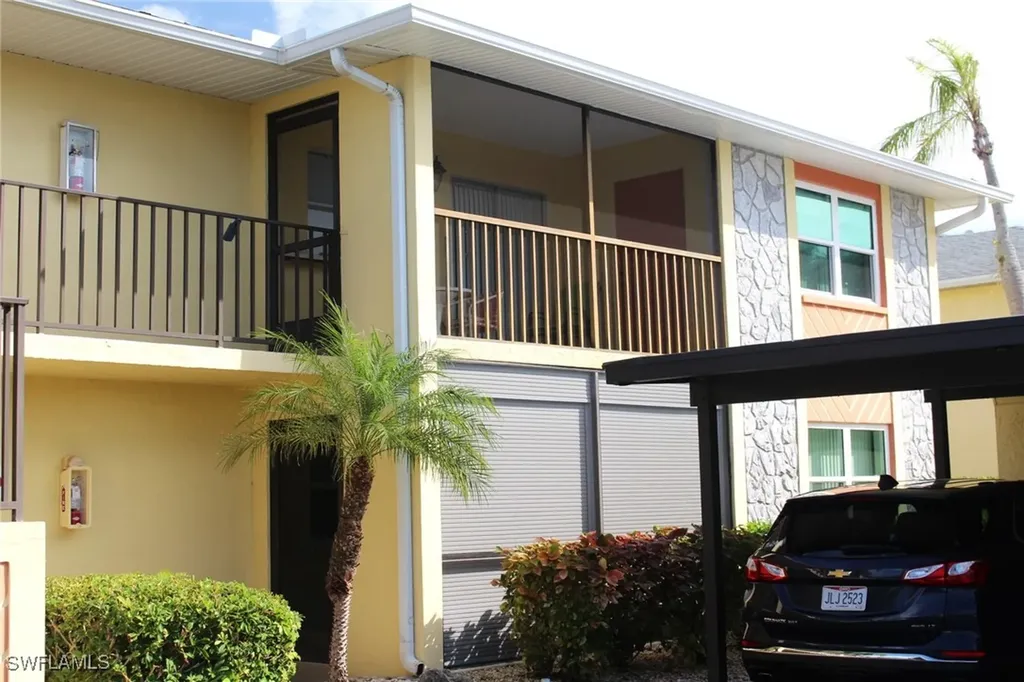 4103 SE 19th Avenue Cape Coral FL 33904