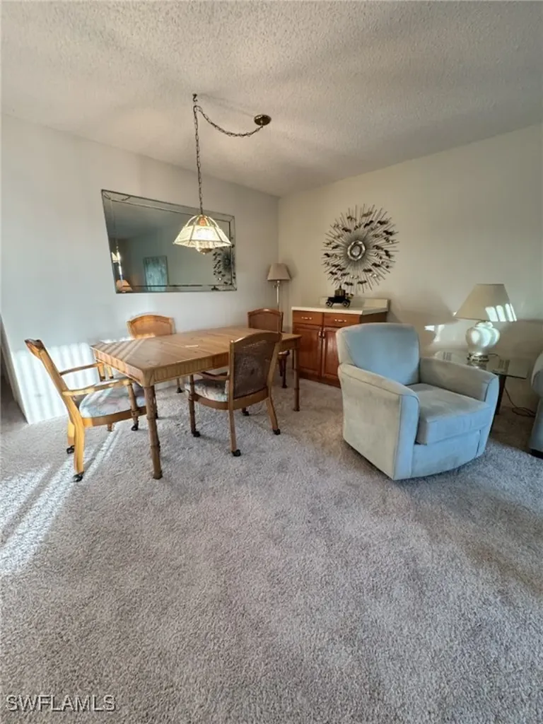 4103 SE 19th Avenue Cape Coral FL 33904