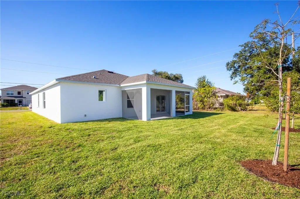 407 SW 19th Avenue Cape Coral FL 33991