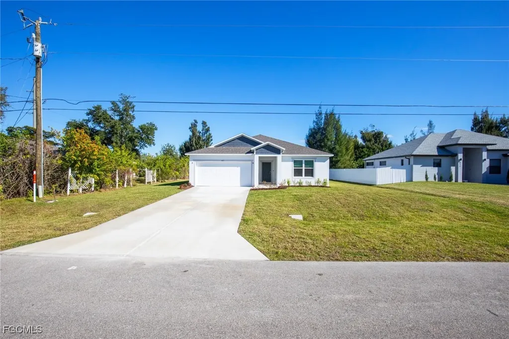 407 SW 19th Avenue Cape Coral FL 33991