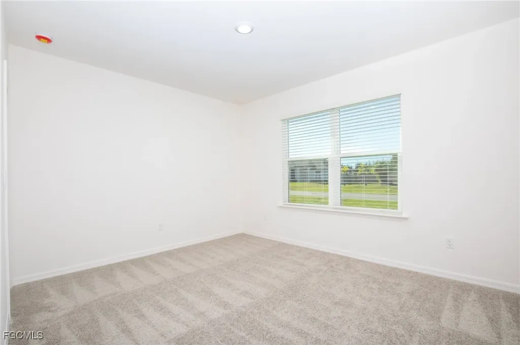 407 SW 19th Avenue Cape Coral FL 33991