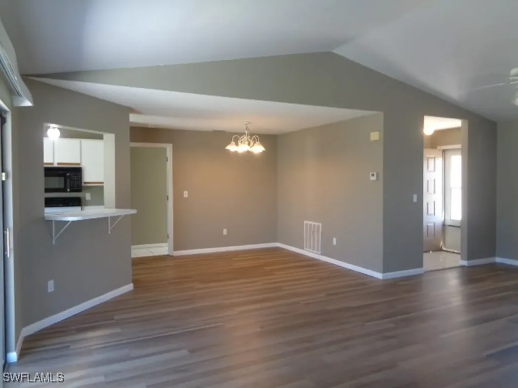 4628 SW 14th Avenue Cape Coral FL 33914