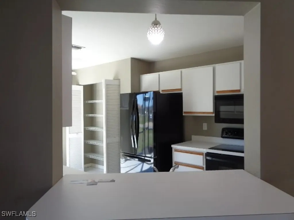 4628 SW 14th Avenue Cape Coral FL 33914