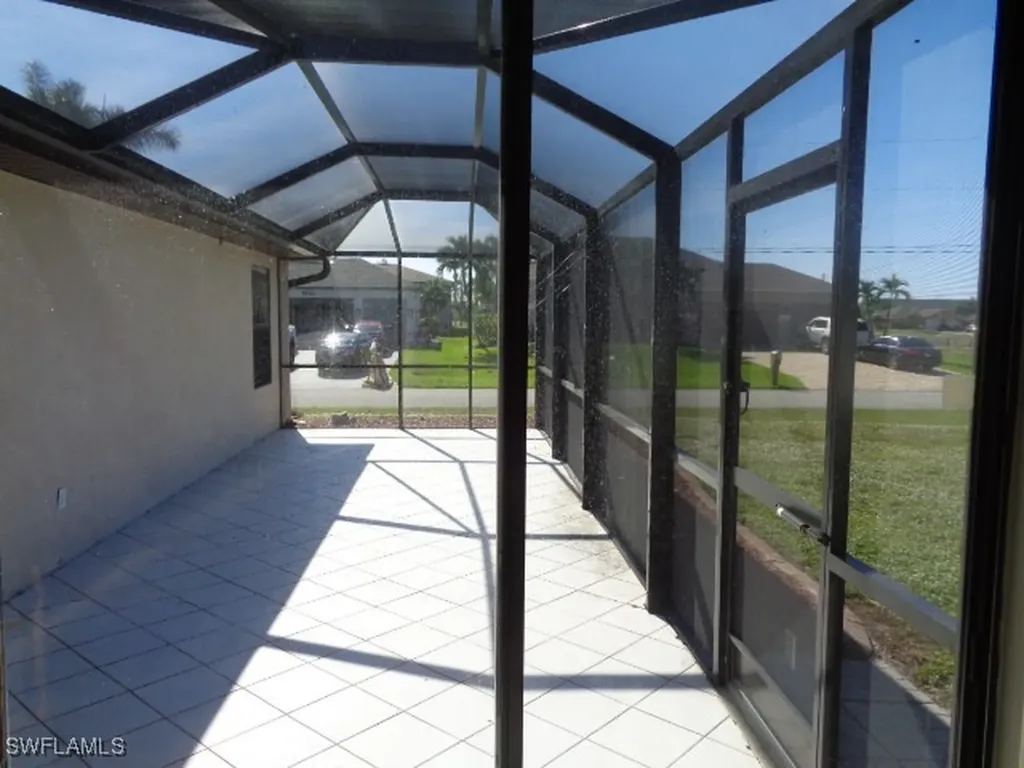 4628 SW 14th Avenue Cape Coral FL 33914