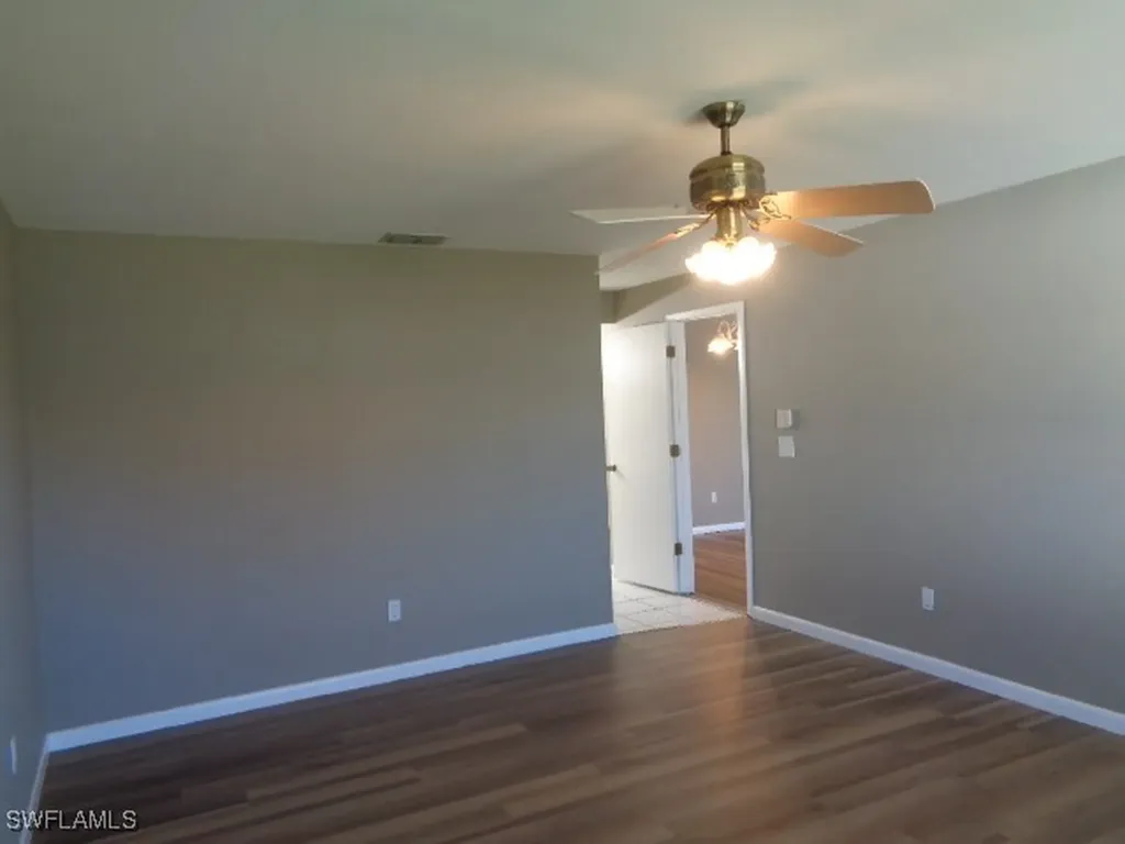 4628 SW 14th Avenue Cape Coral FL 33914