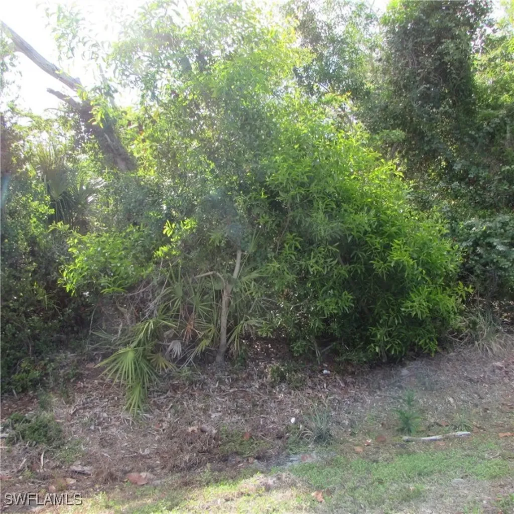 12348 Dolphin Road Bokeelia FL 33922