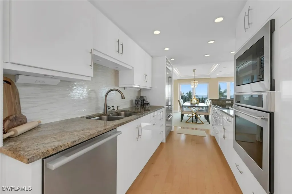 3003 Gulf Shore Boulevard N Naples FL 34103