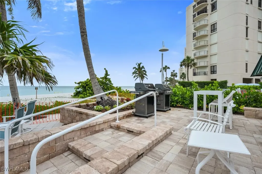 3003 Gulf Shore Boulevard N Naples FL 34103