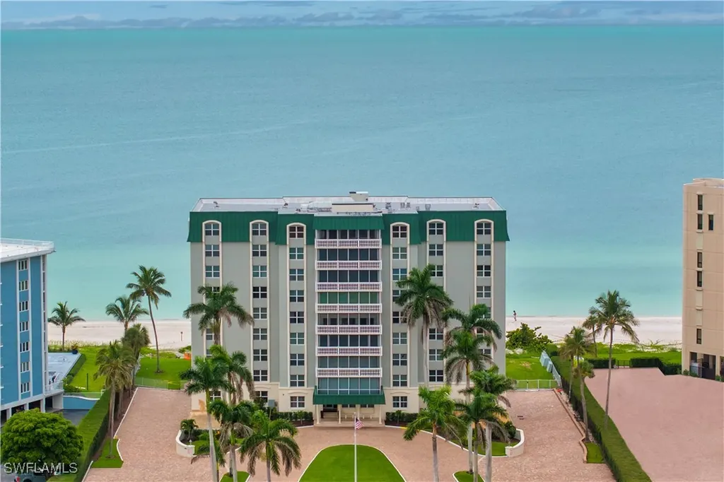 3003 Gulf Shore Boulevard N Naples FL 34103