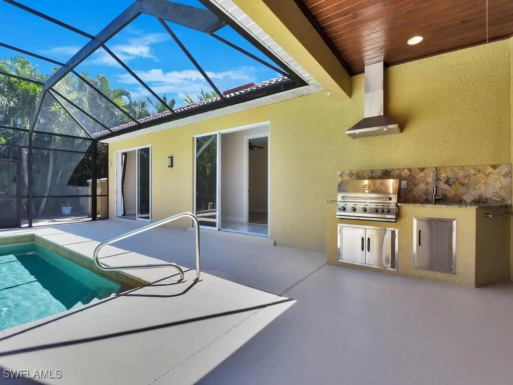 5667 Winkler Road Fort Myers FL 33919