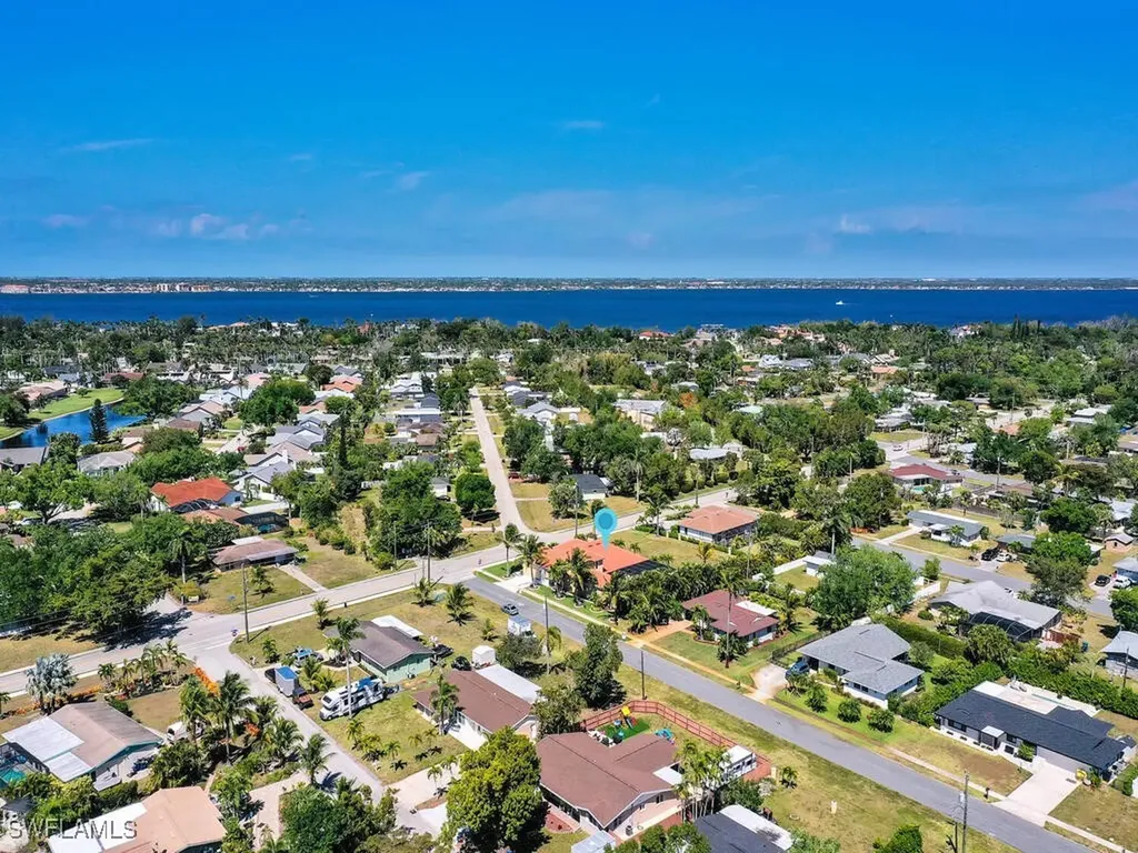 5667 Winkler Road Fort Myers FL 33919