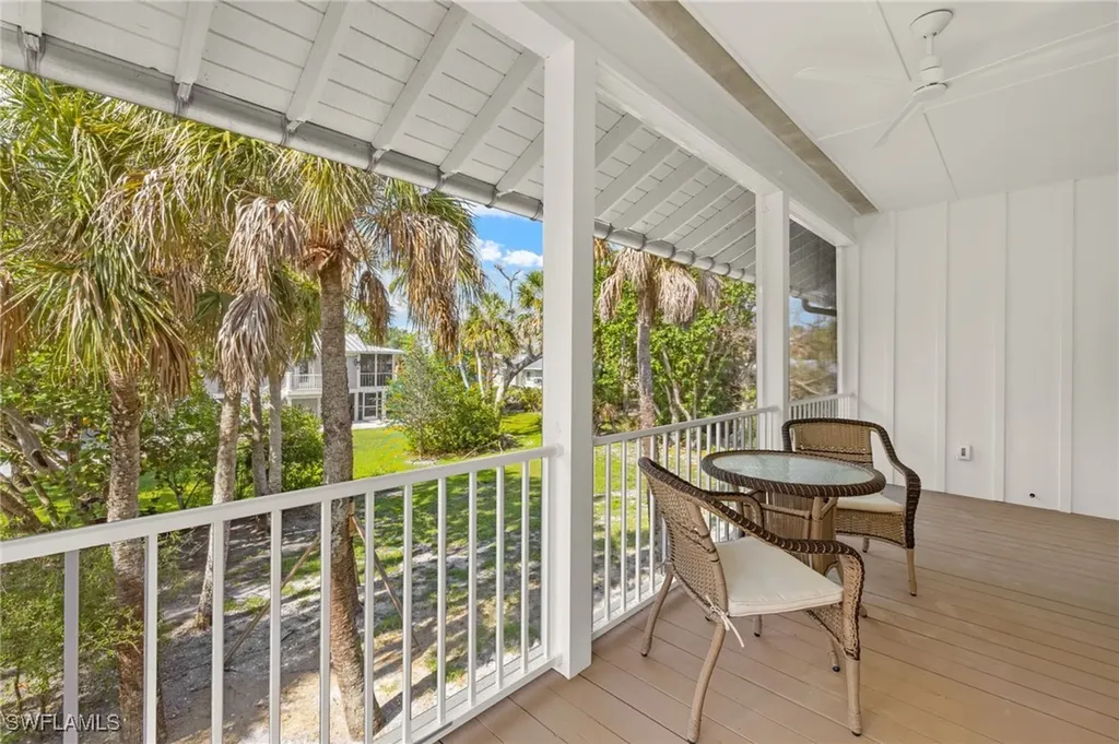 773 Cardium Street Sanibel FL 33957