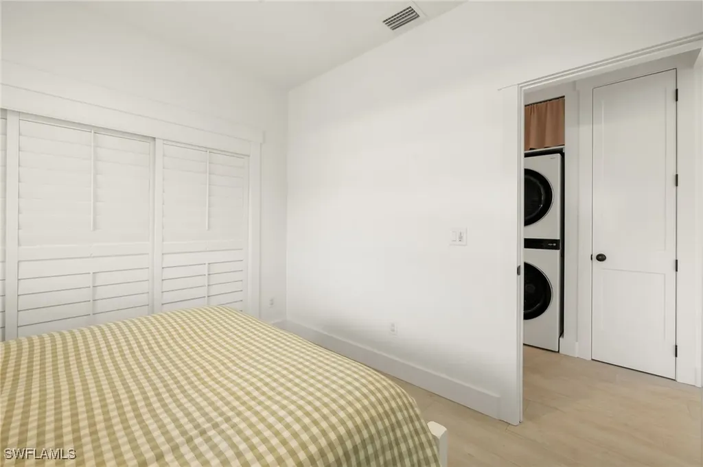 773 Cardium Street Sanibel FL 33957