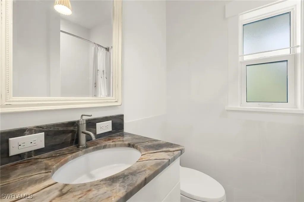 773 Cardium Street Sanibel FL 33957