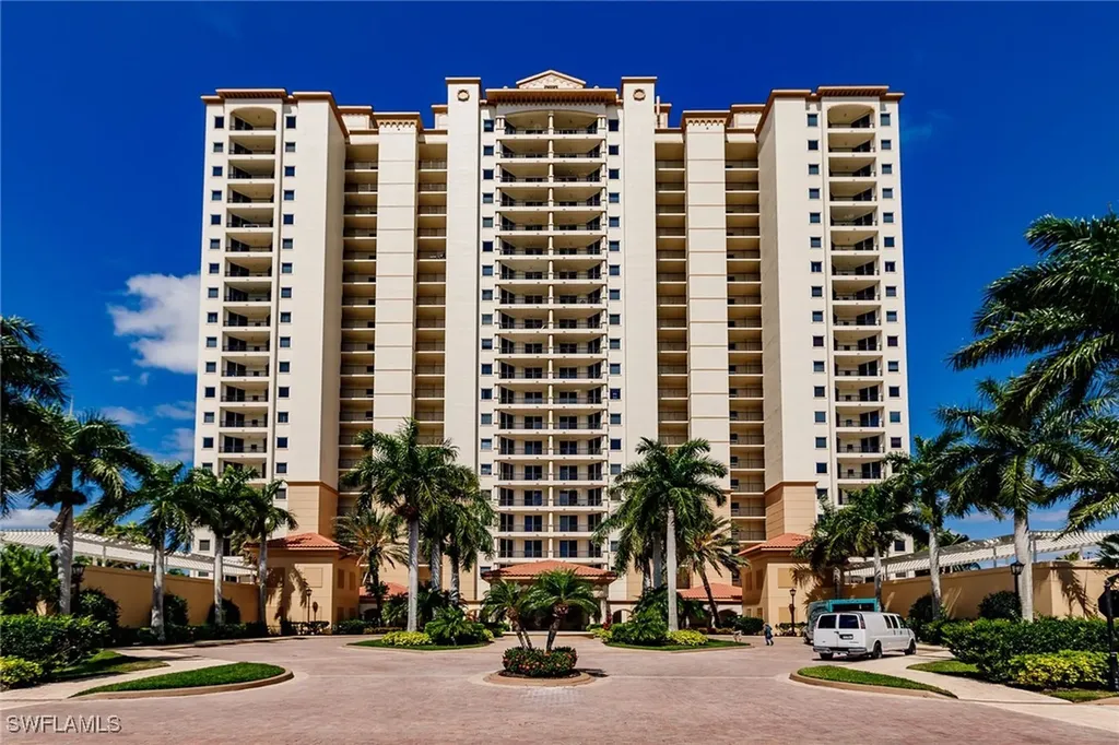 1065 Borghese Lane Naples FL 34114