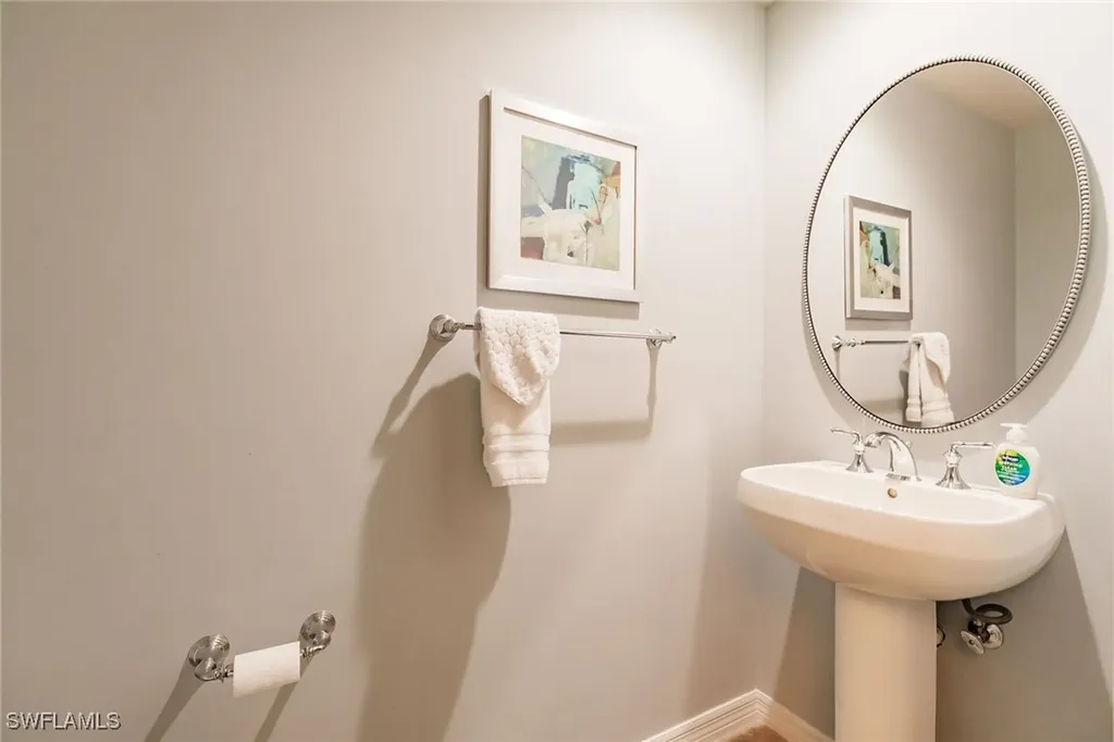 1065 Borghese Lane Naples FL 34114