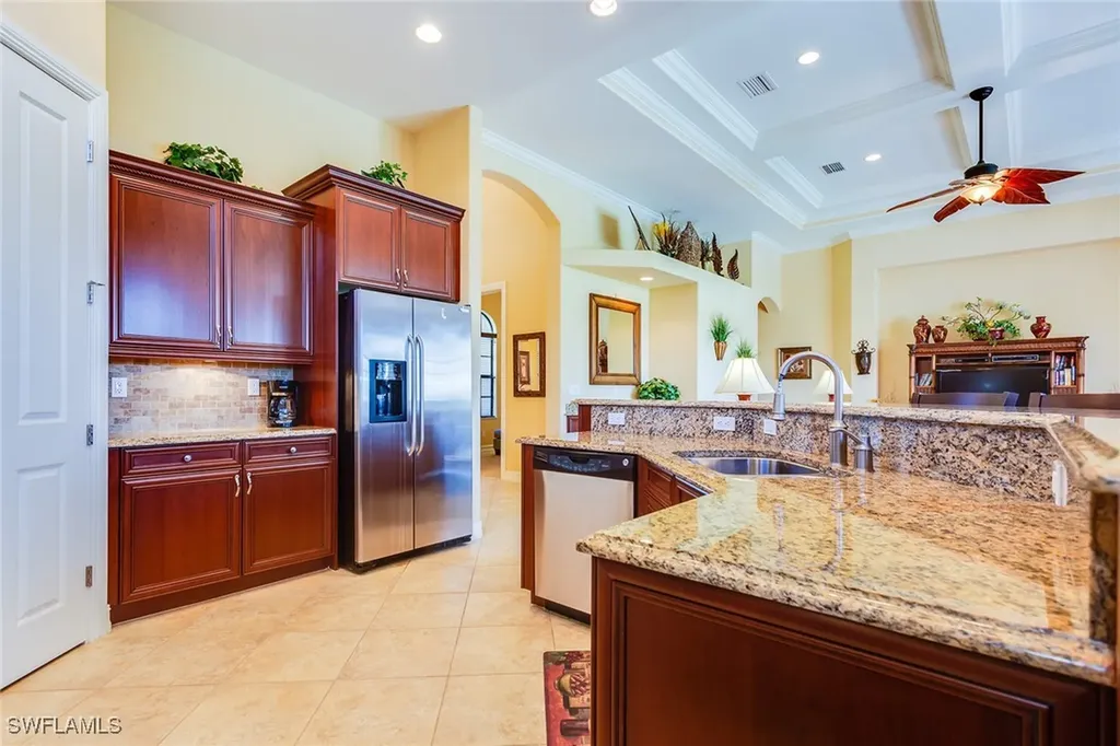 7747 Cottesmore Drive Naples FL 34113