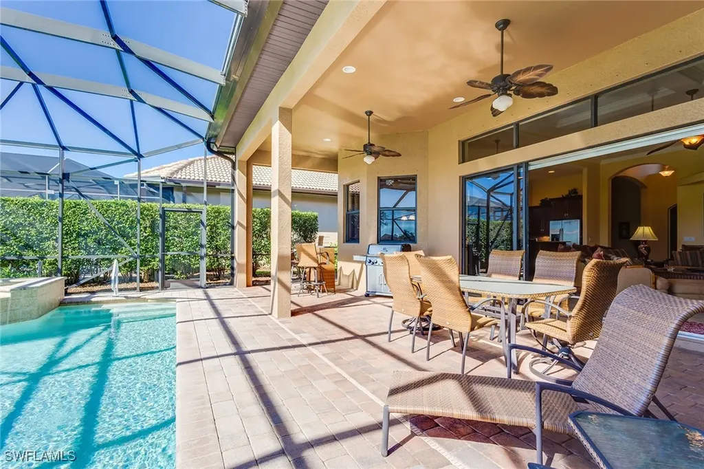 7747 Cottesmore Drive Naples FL 34113