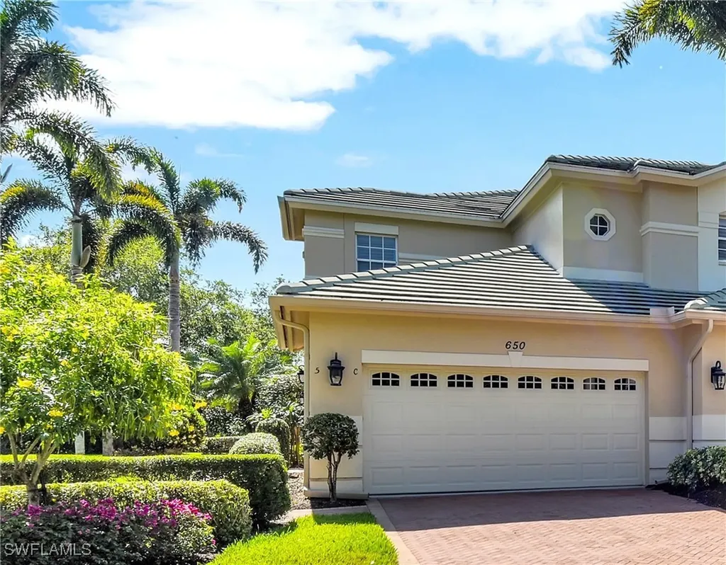 650 Vintage Reserve Circle Naples FL 34119