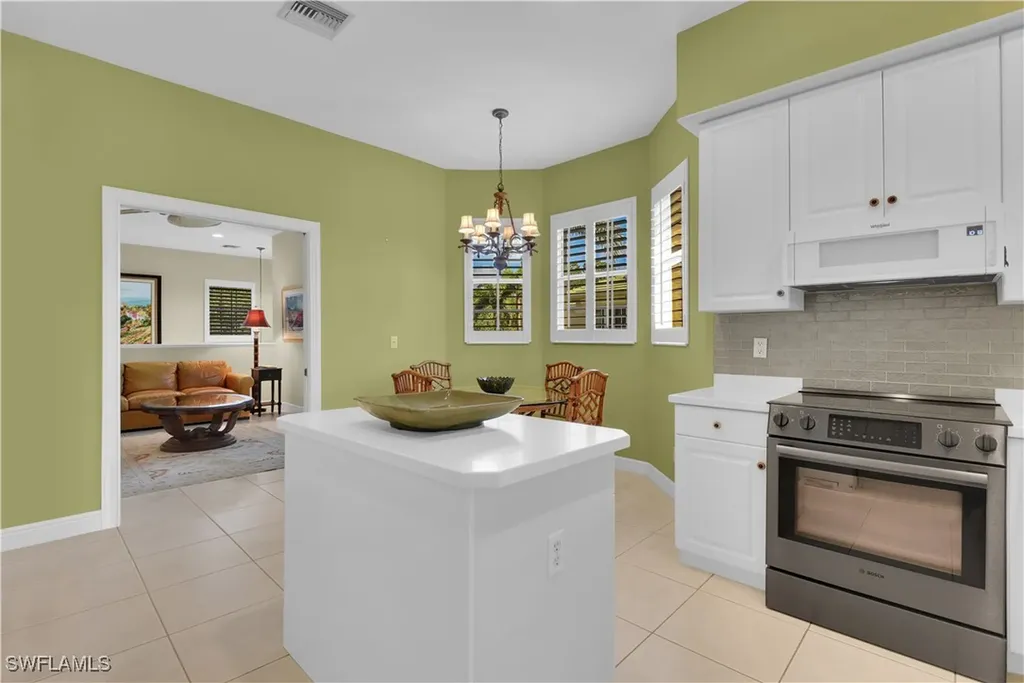 650 Vintage Reserve Circle Naples FL 34119