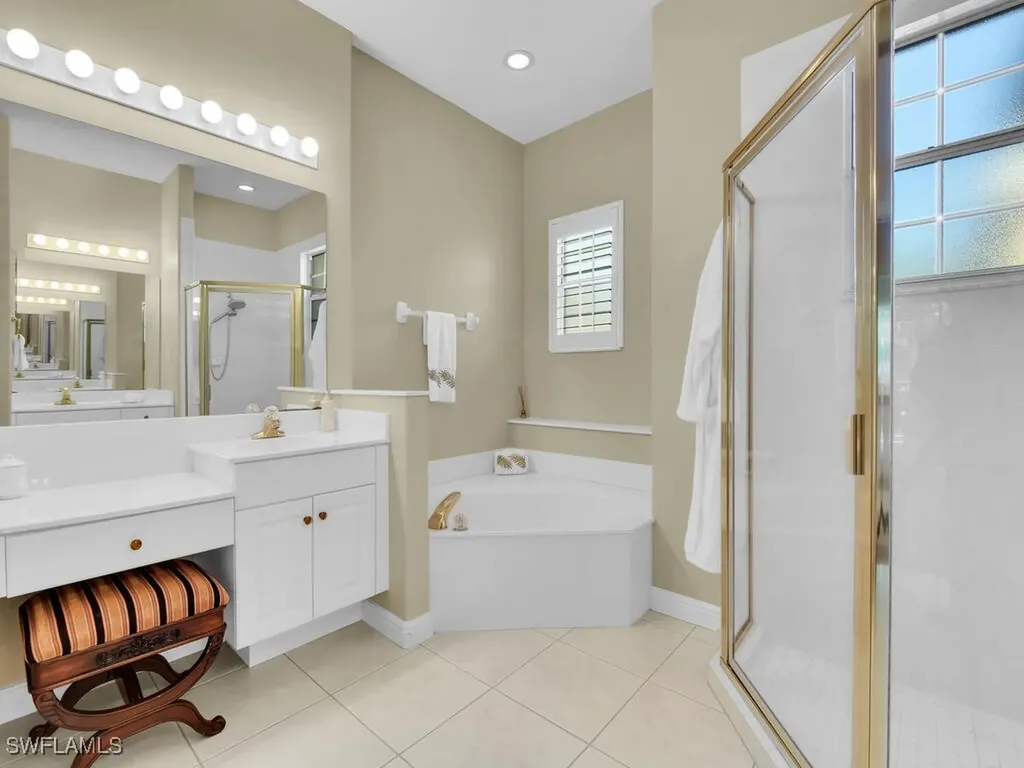 650 Vintage Reserve Circle Naples FL 34119