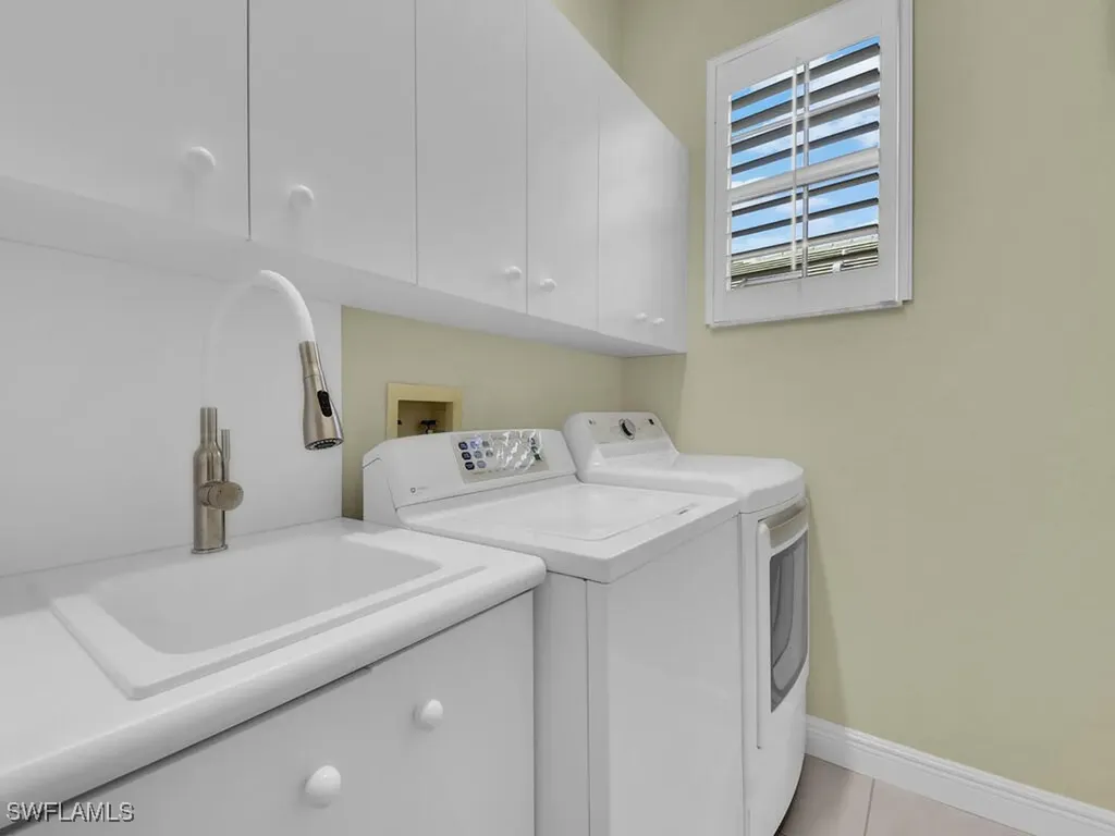 650 Vintage Reserve Circle Naples FL 34119