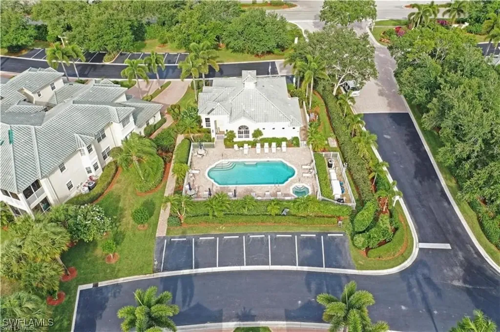 650 Vintage Reserve Circle Naples FL 34119