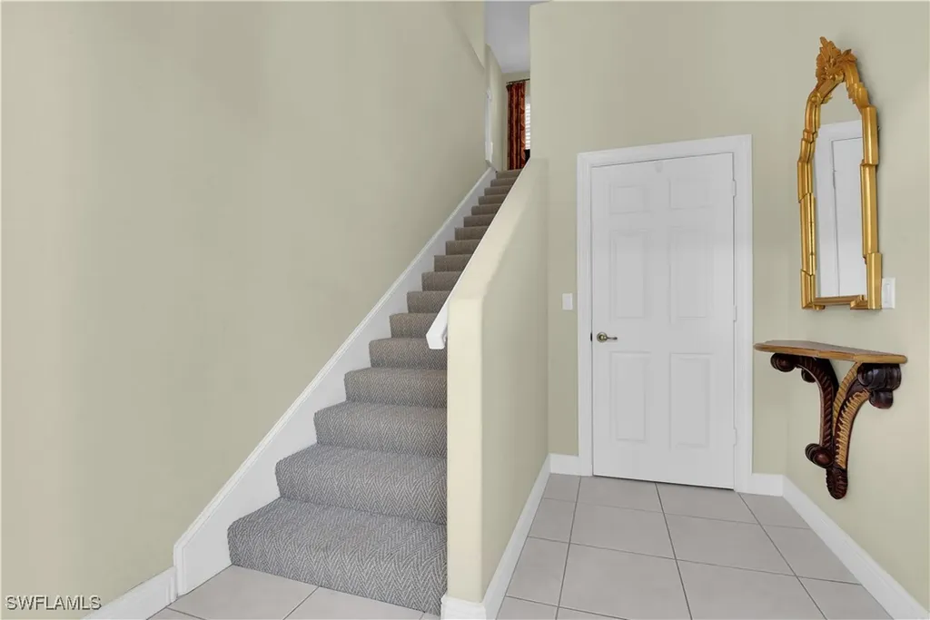 650 Vintage Reserve Circle Naples FL 34119