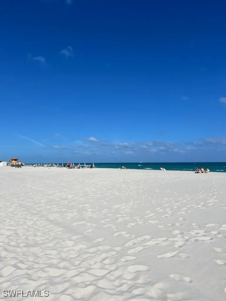 6080 Collins Avenue Miami Beach FL 33140