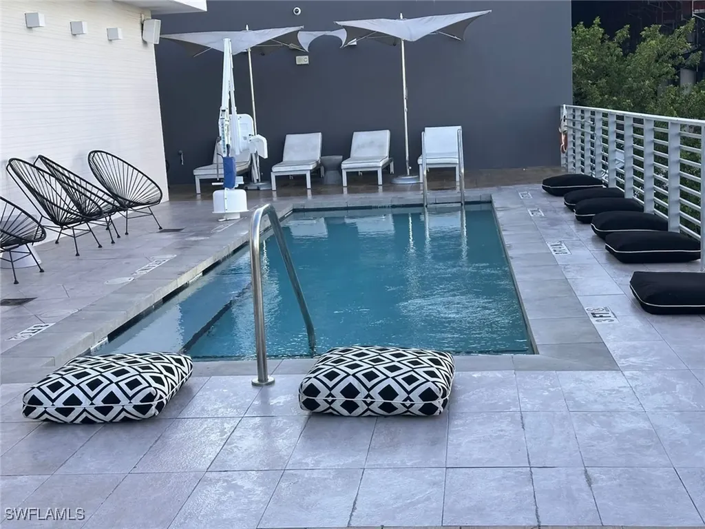 6080 Collins Avenue Miami Beach FL 33140