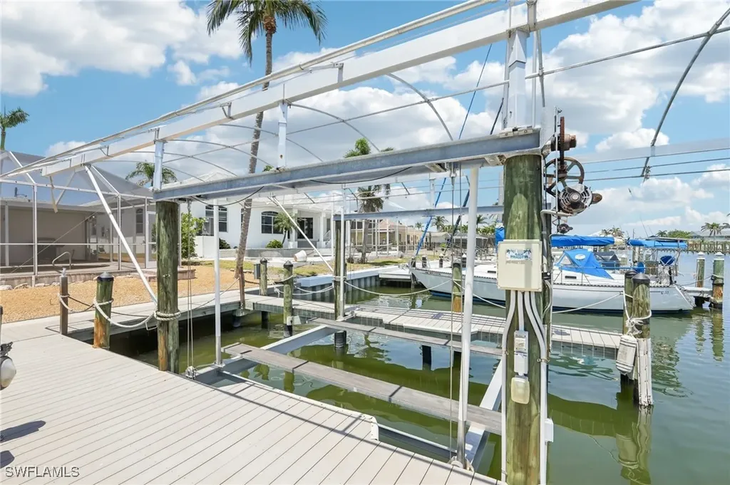 18195 Cutlass Drive Fort Myers Beach FL 33931