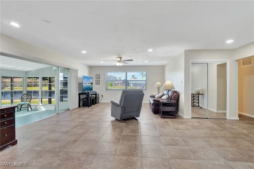 250 Bangsberg Road SE Port Charlotte FL 33952