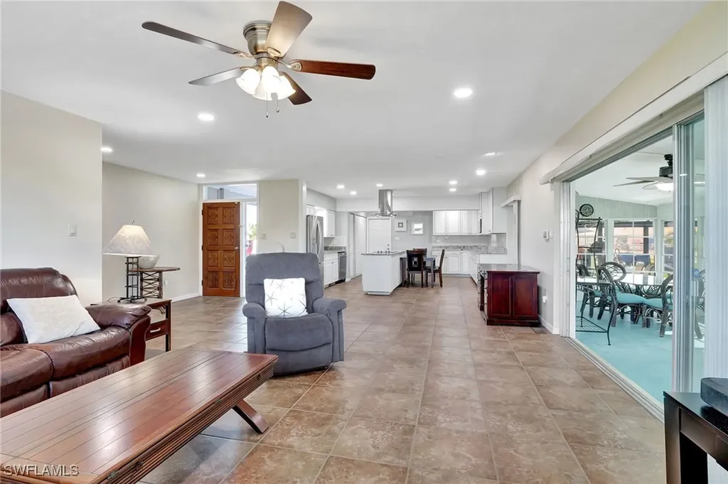 250 Bangsberg Road SE Port Charlotte FL 33952