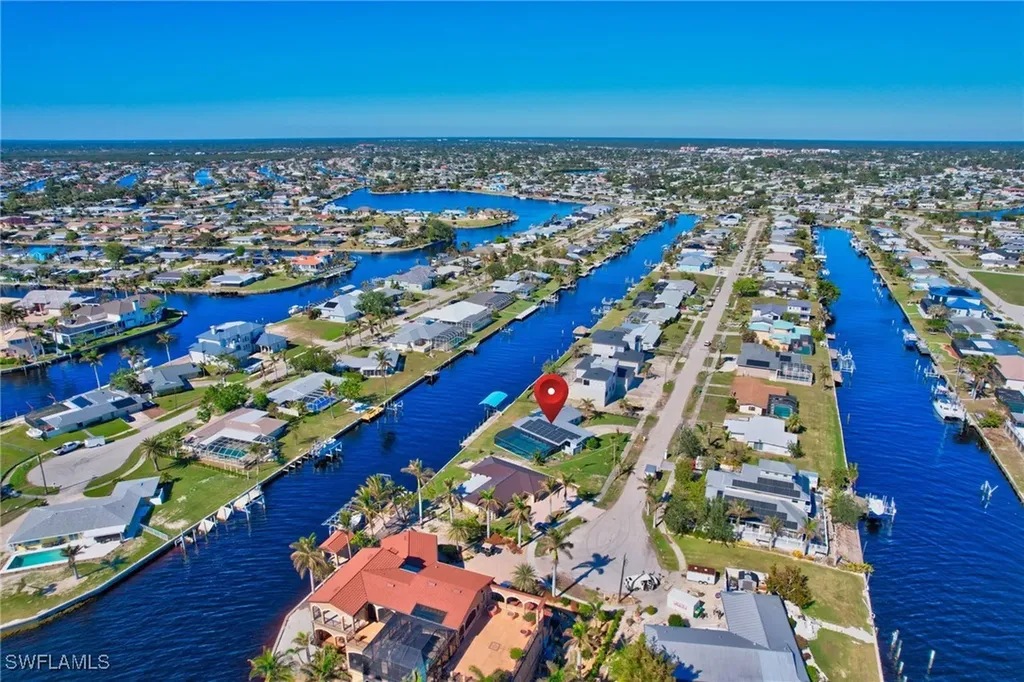 250 Bangsberg Road SE Port Charlotte FL 33952