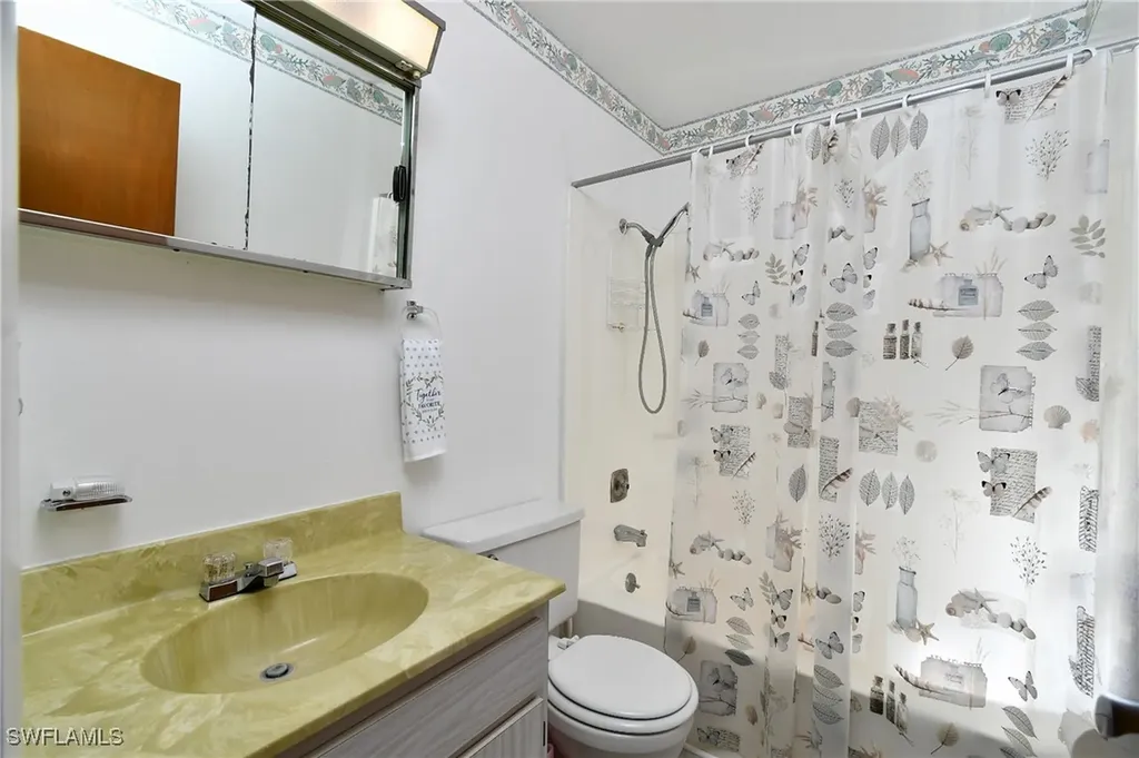 26 Pinewood Boulevard Lehigh Acres FL 33936