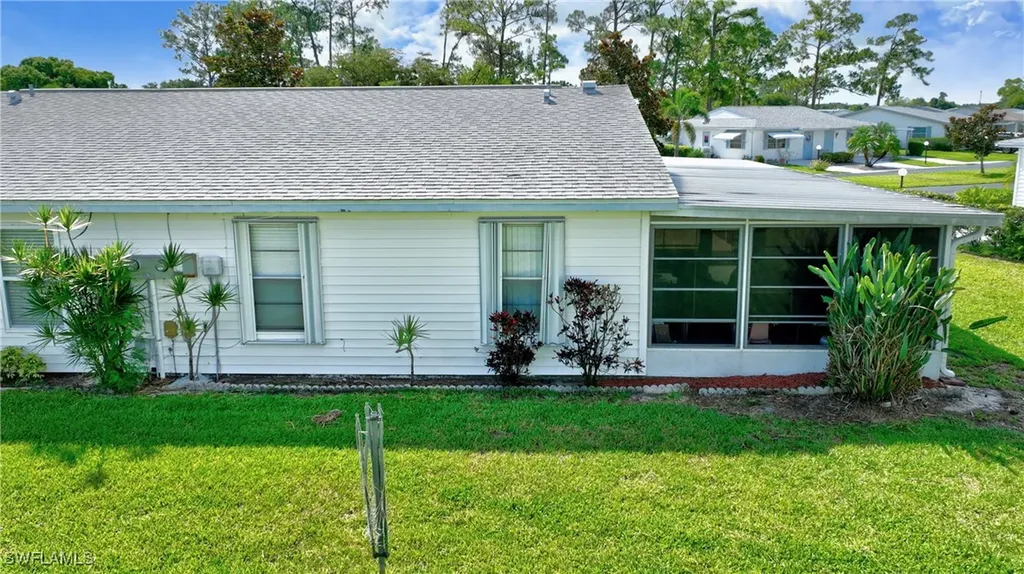 26 Pinewood Boulevard Lehigh Acres FL 33936