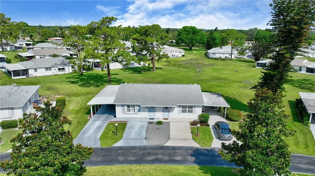 26 Pinewood Boulevard Lehigh Acres FL 33936
