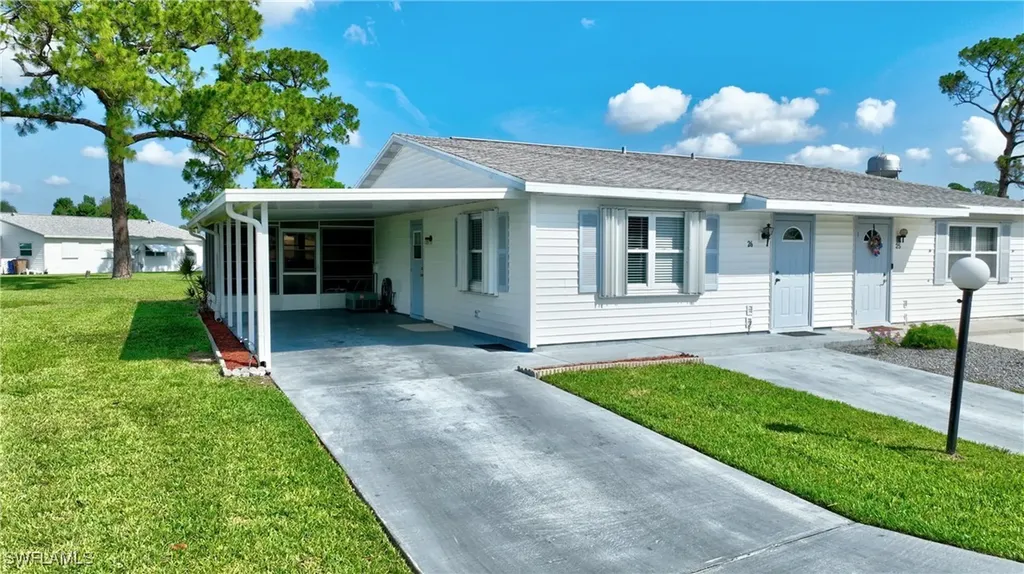 26 Pinewood Boulevard Lehigh Acres FL 33936