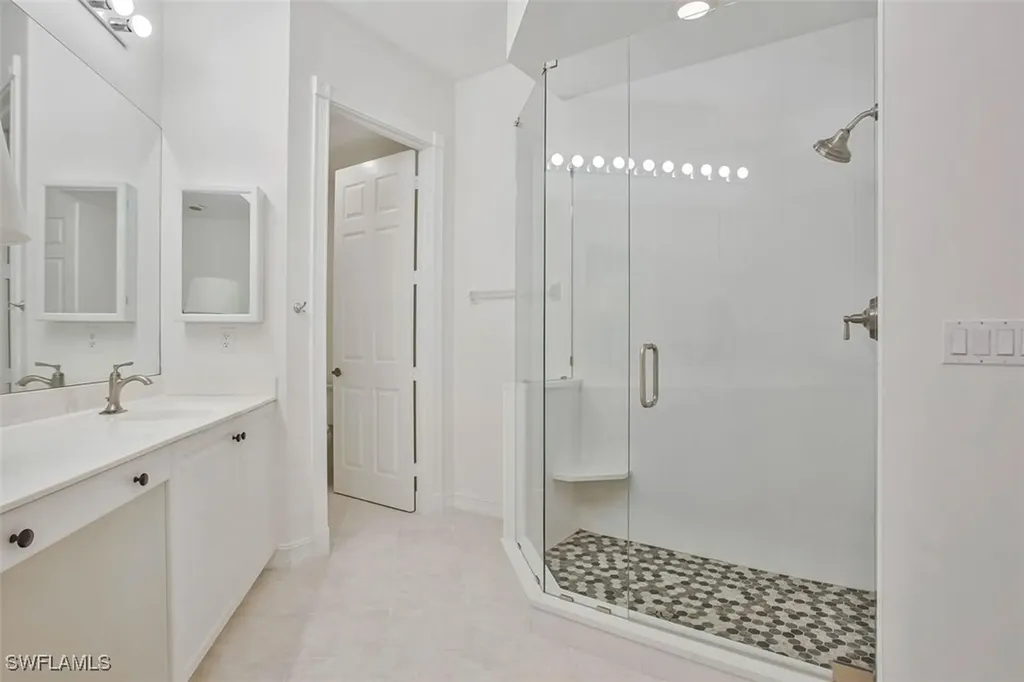 1855 Les Chateaux Boulevard Naples FL 34109
