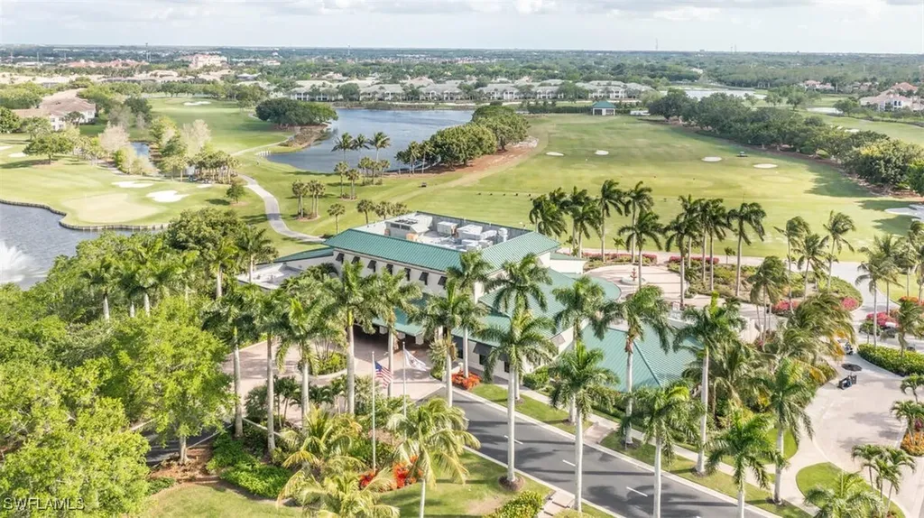 1855 Les Chateaux Boulevard Naples FL 34109