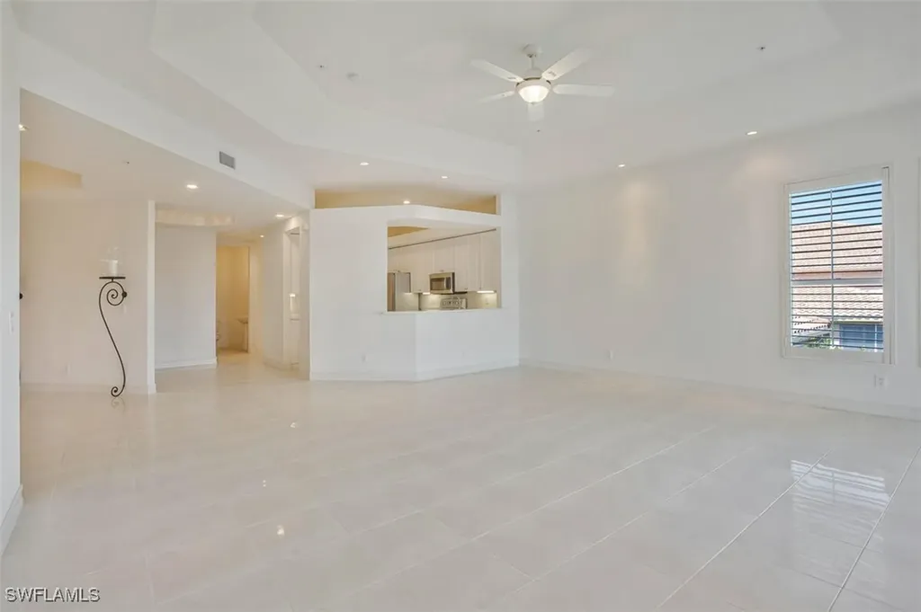 1855 Les Chateaux Boulevard Naples FL 34109