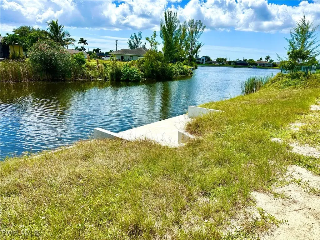 926 SW 28th Street Cape Coral FL 33914